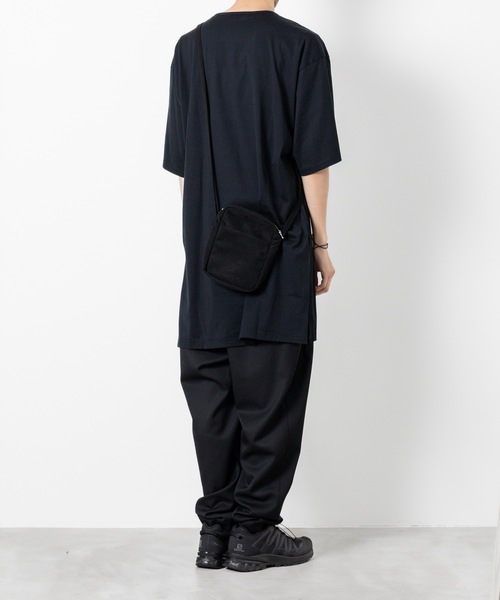 ato(アトウ)の「U-NECK LONG T(Tシャツ/カットソー・メンズ・ホワイト/ブラック/ライトグリーン・46/48)」の22枚目の写真