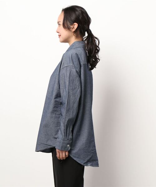 Lugnoncure(ルノンキュール)の「ライトオンスデニムシャツ(シャツ/ブラウス・レディース・ネイビー/サックスブルー・フリ-)」の3枚目の写真