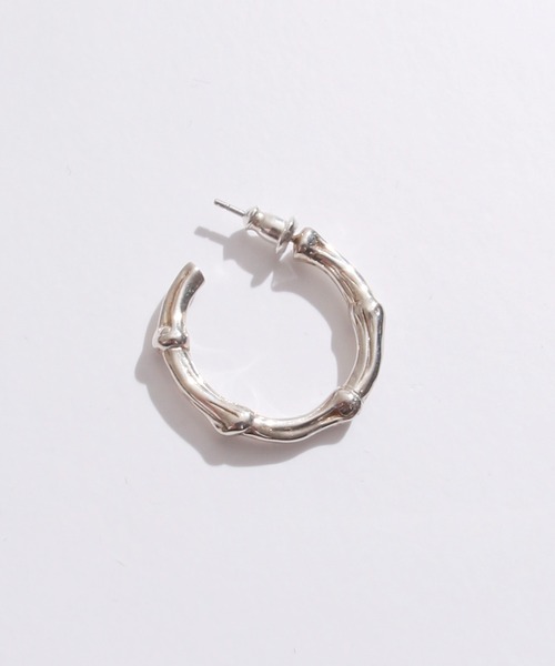 JANESMITH(ジェーンスミス)の「JANESMITH ジェーンスミス / BAMBOO EARRINGS シルバー925ピアス / 22WAC-#540L(ピアス(両耳用)・レディース・シルバー・FREE)」の2枚目の写真