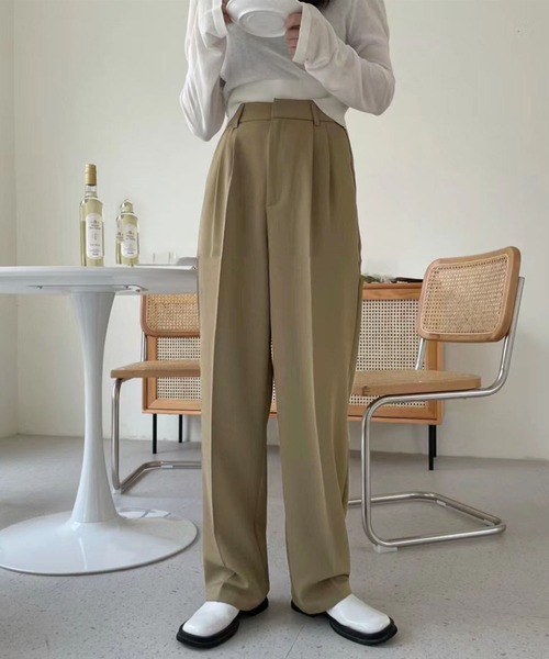 me+em select（ミームセレクト）の「【５色展開 ／４サイズ 】センタープレスハイウエストカラータックスラックス（スラックス・レディース・ブラック/パープル/ホワイト/ダークベージュ/グリーン・SMALL/LARGE/MEDIUM/X-LARGE）」の15枚目の写真