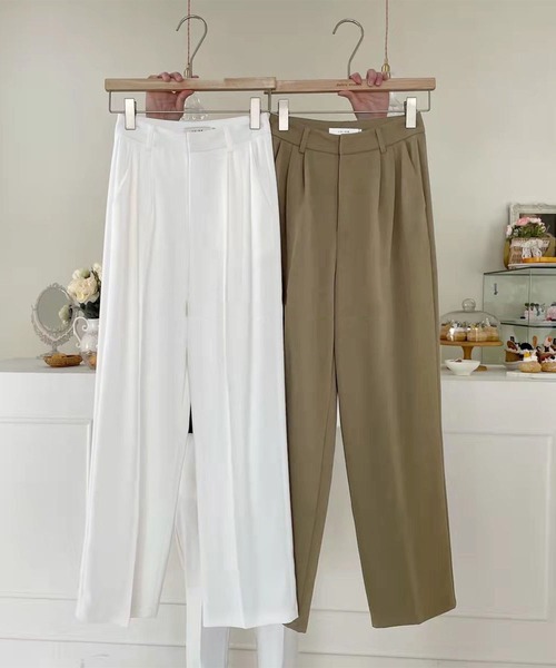 me+em select（ミームセレクト）の「【５色展開 ／４サイズ 】センタープレスハイウエストカラータックスラックス（スラックス・レディース・ブラック/パープル/ホワイト/ダークベージュ/グリーン・SMALL/LARGE/MEDIUM/X-LARGE）」の17枚目の写真