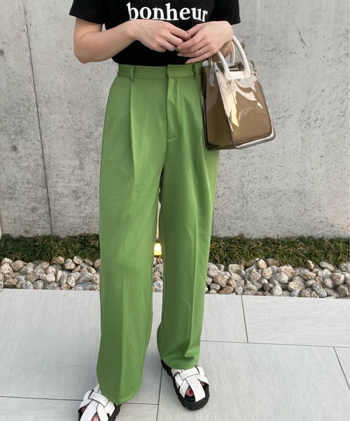 y/m by misato(イムバイミサト)の「ポンチタックパンツ(その他パンツ・レディース・ブラック/グリーン/オレンジ・FREE)」の5枚目の写真