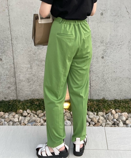 y/m by misato(イムバイミサト)の「ポンチタックパンツ(その他パンツ・レディース・ブラック/グリーン/オレンジ・FREE)」の12枚目の写真