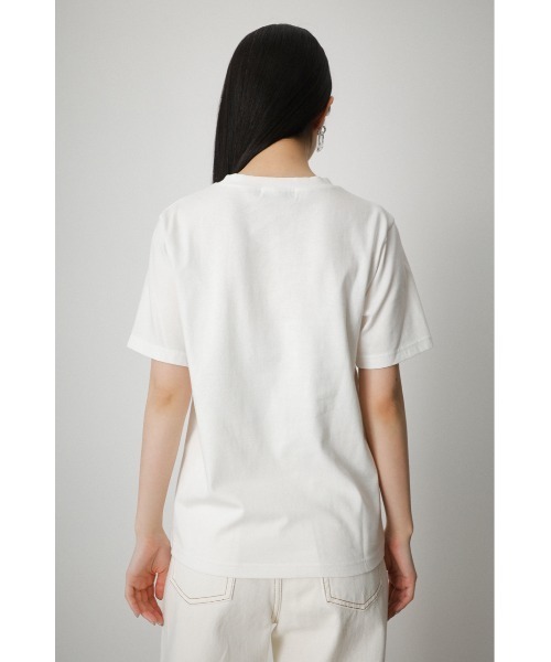 AZUL by moussy(アズールバイマウジー)の「A/F COLOR LETTER TEE/A/FカラーレターTEE(Tシャツ/カットソー・レディース・杢グレー/ホワイト/オレンジ系その他・MEDIUM/SMALL)」の5枚目の写真