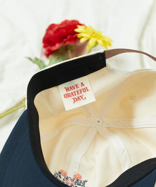 FREAK'S STORE（フリークスストア）の「HAVE A GRATEFUL DAY×FREAK’S STORE/ハブアグレイトフルデイ×フリークスストア 別注 DAY LOGO BBCAP/ロゴ ベースボールキャップ（キャップ・メンズ・ブラック/グリーン/ネイビー/ライトブルー・FREE）」の8枚目の写真