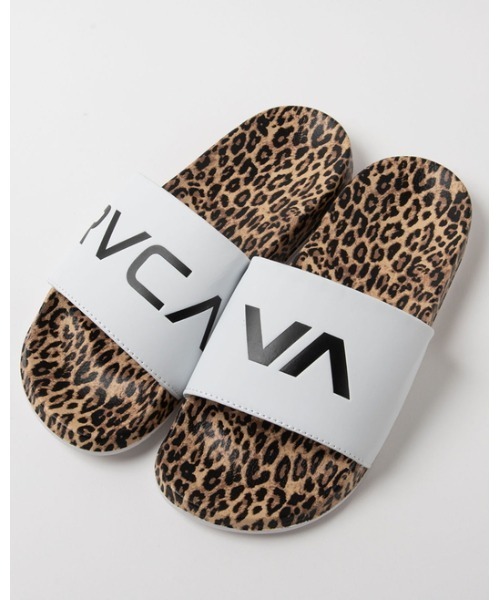 RVCA(ルーカ)の「RVCA メンズ LEO SLIDE SANDAL サンダル【2022年春夏モデル】/ルーカシャワサン(シャワーサンダル)(サンダル・メンズ・ブラック×ブラック/ブラック/ホワイト・8/9/10)」の2枚目の写真