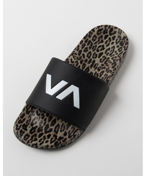 RVCA(ルーカ)の「RVCA メンズ LEO SLIDE SANDAL サンダル【2022年春夏モデル】/ルーカシャワサン(シャワーサンダル)(サンダル・メンズ・ブラック×ブラック/ブラック/ホワイト・8/9/10)」の9枚目の写真