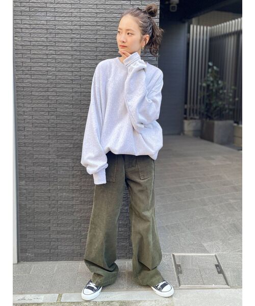 Ungrid(アングリッド)の「センタープレスカラーコーデュロイパンツ(その他パンツ・レディース・カーキ/ブルー/マスタード・SMALL/MEDIUM)」の2枚目の写真