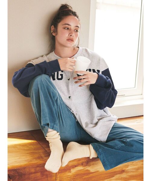 Ungrid(アングリッド)の「センタープレスカラーコーデュロイパンツ(その他パンツ・レディース・カーキ/ブルー/マスタード・SMALL/MEDIUM)」の5枚目の写真