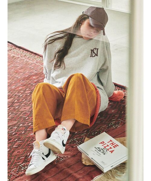 Ungrid(アングリッド)の「センタープレスカラーコーデュロイパンツ(その他パンツ・レディース・カーキ/ブルー/マスタード・SMALL/MEDIUM)」の6枚目の写真