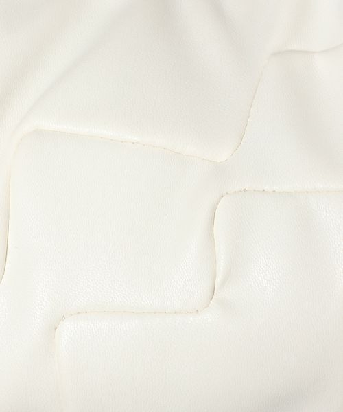 JEANASIS（ジーナシス）の「キルティングMOONBAG/344219（ショルダーバッグ・レディース・ブラック/オフホワイト/ライトパープル・FREE）」の11枚目の写真