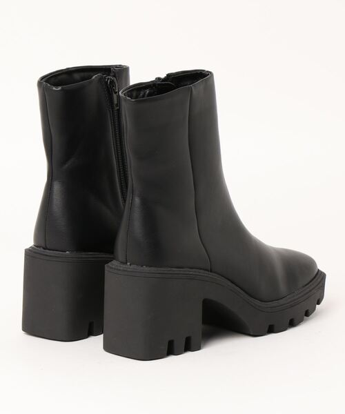 byあしながおじさん（バイアシナガオジサン）の「タンクソールブーツ　-8980681（ブーツ・レディース・ブラック/ブラウン/グレイッシュベージュ・22.5cm/23.5cm/24.5cm/23.0cm/24.0cm）」の4枚目の写真