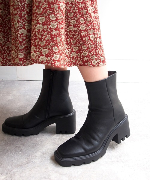 byあしながおじさん（バイアシナガオジサン）の「タンクソールブーツ　-8980681（ブーツ・レディース・ブラック/ブラウン/グレイッシュベージュ・22.5cm/23.5cm/24.5cm/23.0cm/24.0cm）」の7枚目の写真