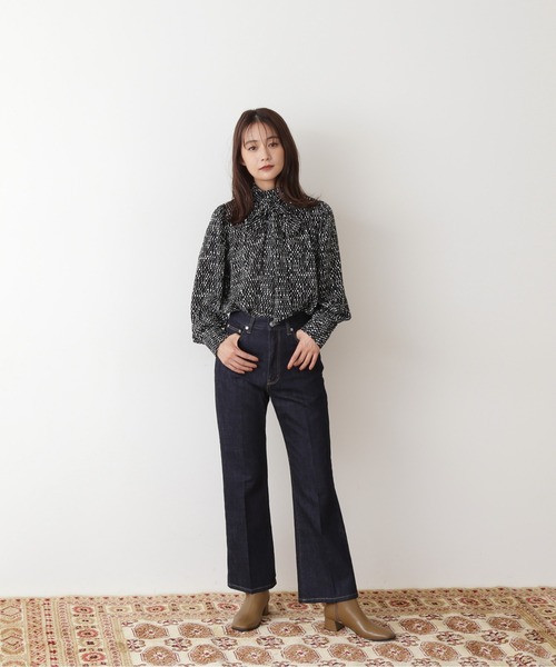 N.（N. Natural Beauty Basic）（エヌエヌナチュラルビューティーベーシック）の「【横田ひかるさん着用】【追加生産】【S Size Line】ナチュラルフレアデニムパンツ（その他パンツ・レディース・ブルー系その他/ブルー/ネイビー・MEDIUM/SMALL）」の22枚目の写真