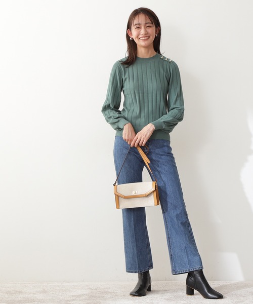 N.（N. Natural Beauty Basic）（エヌエヌナチュラルビューティーベーシック）の「【横田ひかるさん着用】【追加生産】【S Size Line】ナチュラルフレアデニムパンツ（その他パンツ・レディース・ブルー系その他/ブルー/ネイビー・MEDIUM/SMALL）」の4枚目の写真