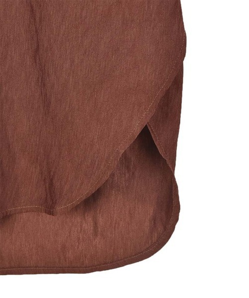 OUTERSUNSET（アウターサンセット）の「side slit no sleeve（シャツ/ブラウス・レディース・ブラック/ブラウン・FREE）」の4枚目の写真