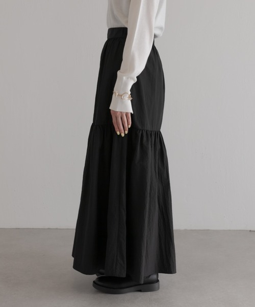 COLLAGE GALLARDAGALANTE（コラージュガリャルダガランテ）の「新マーメイド/ティアードタフタスカート（スカート・レディース・ブラック/ブラック系その他・1/0）」の7枚目の写真