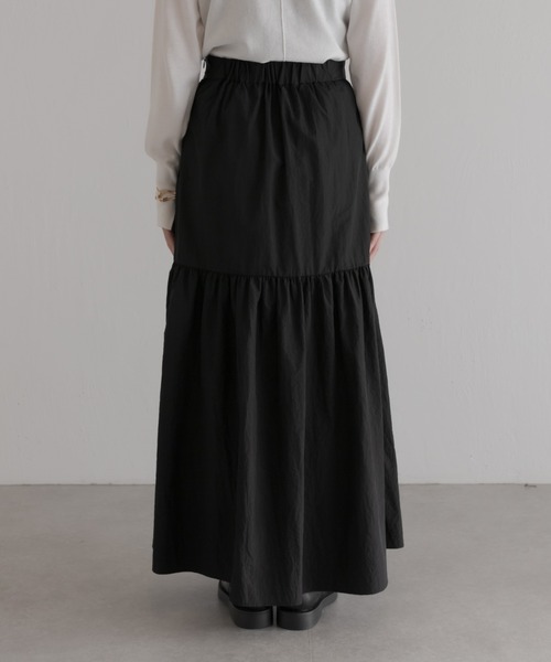 COLLAGE GALLARDAGALANTE（コラージュガリャルダガランテ）の「新マーメイド/ティアードタフタスカート（スカート・レディース・ブラック/ブラック系その他・1/0）」の9枚目の写真