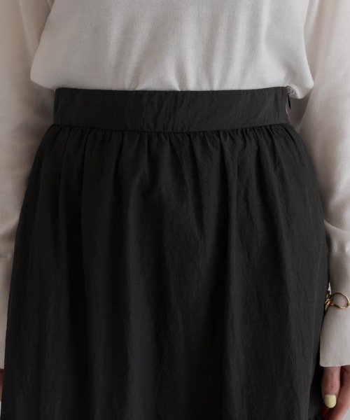 COLLAGE GALLARDAGALANTE（コラージュガリャルダガランテ）の「新マーメイド/ティアードタフタスカート（スカート・レディース・ブラック/ブラック系その他・1/0）」の5枚目の写真