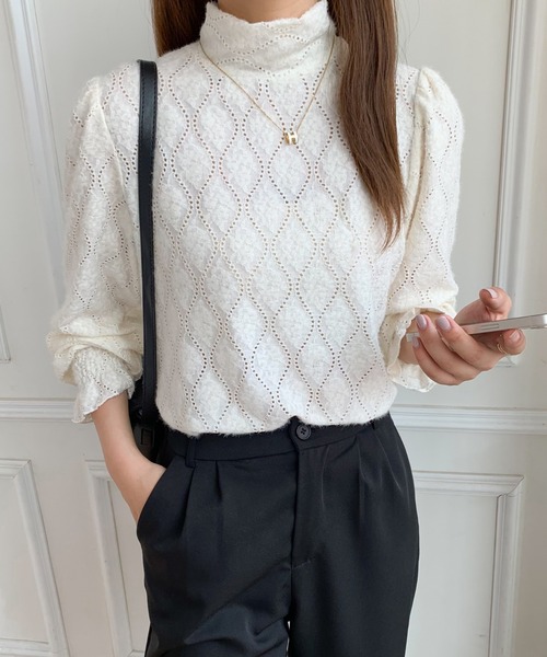 ABITOKYO（アビトーキョー）の「ハイネックロングスリーブカットレースブラウス（Tシャツ/カットソー・レディース・ブラック/アイボリー/ブルーグレー・M/L）」の5枚目の写真