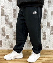 THE NORTH FACE（ザノースフェイス）の「エッセエンシャルジョガースウェットパンツU ESSENTIAL JOGGER（その他パンツ・メンズ）」