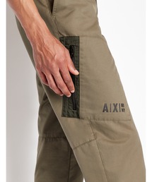 ARMANI EXCHANGE | 【A|X アルマーニ エクスチェンジ】ロウアージップポケット付き　カーゴパンツ(チノパンツ)