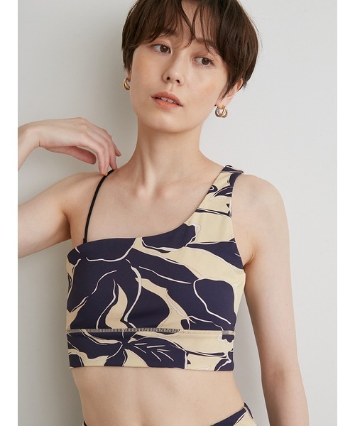【エミヨガ新品2点セット❗️】ミニフラワーレギンス&ロゴアシンメトリーTシャツ ONLINE LIMITED emmi yoga NEW COLLECTION │ emmi（エミ）公式サイト