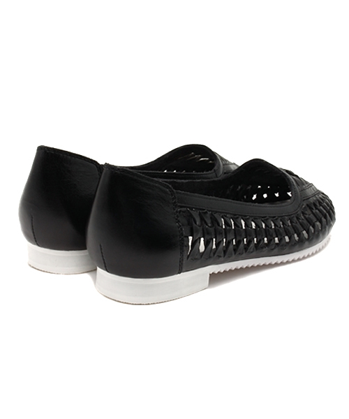 Jeffrey Campbell（ジェフリーキャンベル）の「メッシュフラットパンプス（バレエシューズ・レディース・ホワイト/ブラック/ナチュラル・36/38/37/39/35）」の6枚目の写真