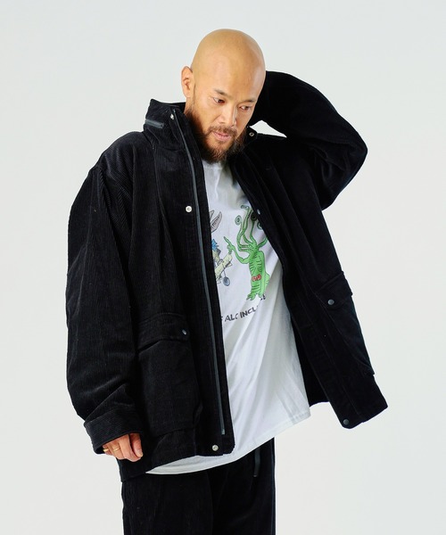 AlexanderLeeChang(アレキサンダーリーチャン)の「AlexanderLeeChang アレキサンダーリーチャン / BLC CORDUROY TRACK JKT BACANCESコラボレーションセットアップコーデュロイトラックジャケット / BC032202(ブルゾン・メンズ・パープル/ブラック/ブラウン・X-LARGE/LARGE/MEDIUM)」の2枚目の写真