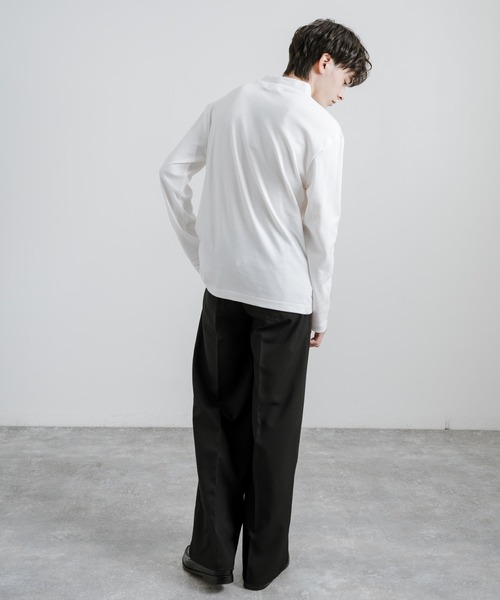Rocky Monroe(ロッキーモンロー)の「ハイネックカットソー マイクロスムースロングスリーブTシャツ(Tシャツ/カットソー・メンズ・ブラック/オフホワイト/グレイッシュベージュ/サックスブルー・LL/L/M)」の5枚目の写真