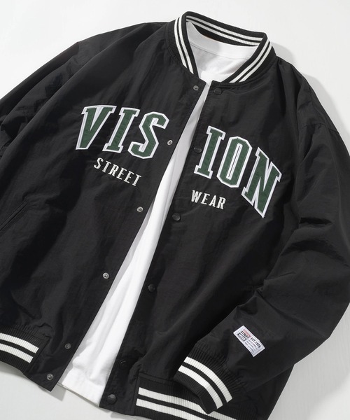 VISION STREET WEAR(ヴィジョンストリートウェア)の「【VISION STREET WEAR/ヴィジョンストリートウェア】アーチロゴワッペン刺繍 リブライン ナイロンスタジャン/ ビッグシルエット(スタジャン・メンズ・グリーン系その他/ブラック/ネイビー/ブルー系その他/グリーン・L/XL/M)」の18枚目の写真