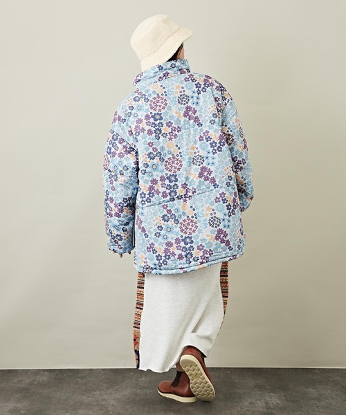 CUBE SUGAR(キューブシュガー)の「総柄中綿スタンドカラージャケット(ダウンジャケット/コート・レディース・ネイビー/グレー・M)」の18枚目の写真