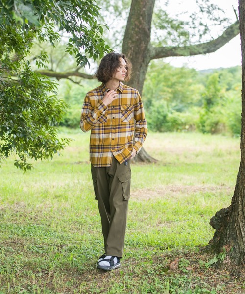 OUTDOOR PRODUCTS APPAREL（アウトドアプロダクツアパレル）の「ヘビーオンスネルシャツ（シャツ/ブラウス・メンズ・レッド/ホワイト/ブルー/グレー/イエロー・MEDIUM/LARGE/X-LARGE）」の17枚目の写真