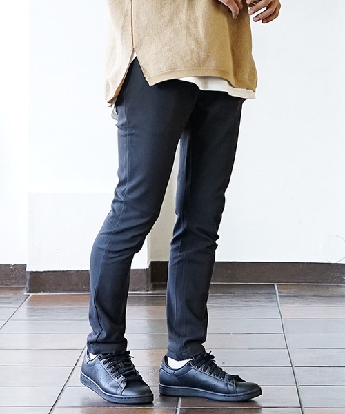 MinoriTY(マイノリティ)の「【MinoriTY】裏起毛ストレッチスキニーパンツ メンズ 無地 春服 冬服(その他パンツ・メンズ・ブラック/グレイッシュベージュ/チャコール/ネイビー・S/M/L)」の5枚目の写真