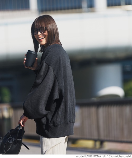 coca(coca)(コカ)の「裏起毛カンガルーポケットビッグスウェット(スウェット・レディース・チャコール/ベージュ/ライトブルー/アイボリー・M/L)」の9枚目の写真