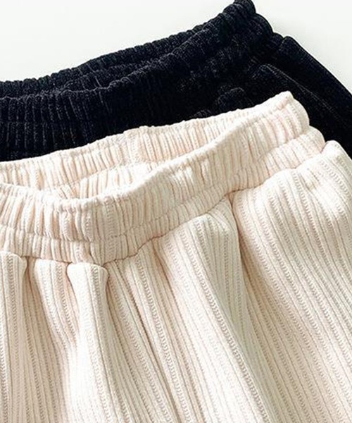 aimoha（アイモハ）の「裏起毛　コーデュロイワイドパンツ（その他パンツ・レディース・ブラック/ベージュ・X-LARGE/MEDIUM/LARGE/XX-LARGE/SMALL）」の8枚目の写真