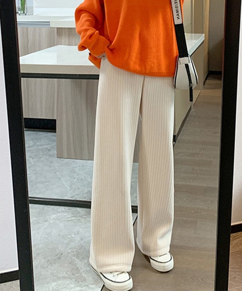 aimoha（アイモハ）の「裏起毛　コーデュロイワイドパンツ（その他パンツ・レディース・ブラック/ベージュ・X-LARGE/MEDIUM/LARGE/XX-LARGE/SMALL）」の15枚目の写真