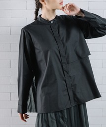 バックプリーツシャツ