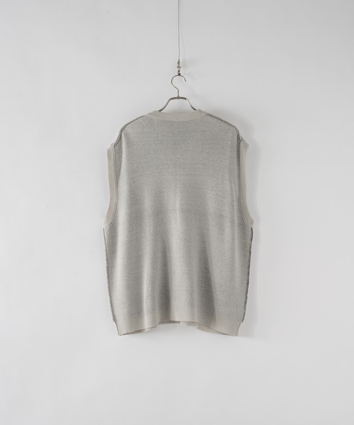 DOOPZ（ドープス）の「リバーシブルニットベスト（ベスト・メンズ・ベージュ/グレー・SMALL/MEDIUM/LARGE）」の22枚目の写真