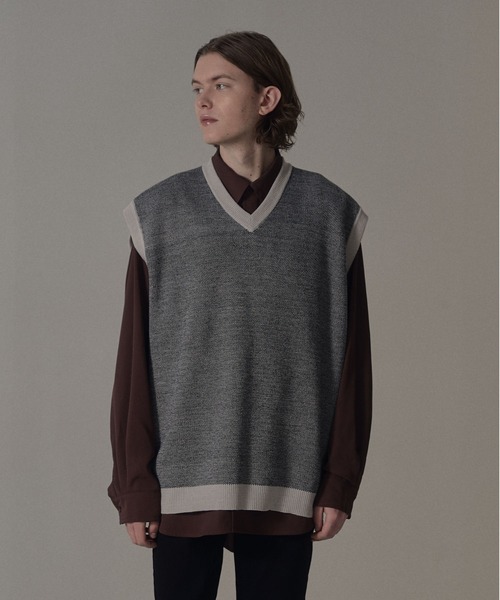 DOOPZ（ドープス）の「リバーシブルニットベスト（ベスト・メンズ・ベージュ/グレー・SMALL/MEDIUM/LARGE）」の5枚目の写真