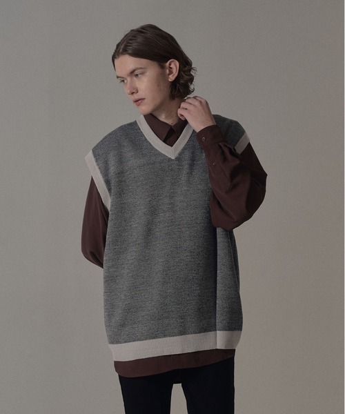 DOOPZ（ドープス）の「リバーシブルニットベスト（ベスト・メンズ・ベージュ/グレー・SMALL/MEDIUM/LARGE）」の4枚目の写真