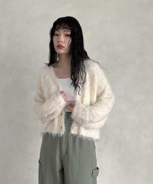 hellam(へラム)の「シャギーニットカーディガン(カーディガン/ボレロ・レディース・チャコールグレー/パープル/イエロー/アイボリー・FREE)」の2枚目の写真