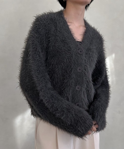 hellam(へラム)の「シャギーニットカーディガン(カーディガン/ボレロ・レディース・チャコールグレー/パープル/イエロー/アイボリー・FREE)」の14枚目の写真