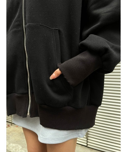 ENVYM（アンビー）の「スペースロゴＺＩＰパーカー（パーカー・レディース・レッド/ホワイト/ブラック・FREE）」の15枚目の写真