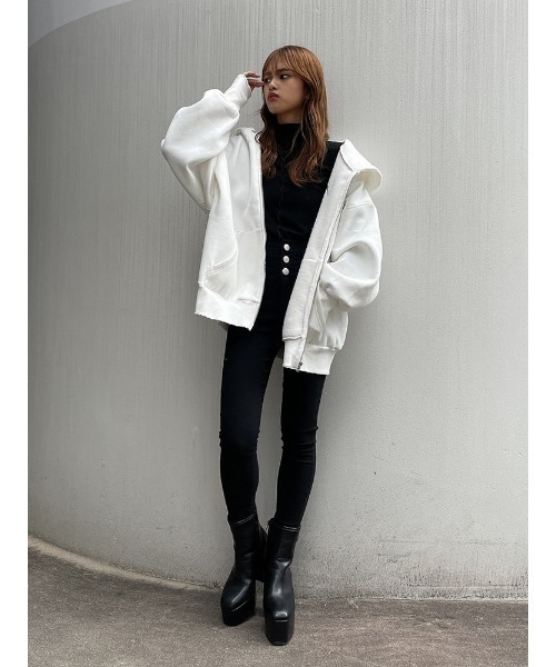 ENVYM（アンビー）の「スペースロゴＺＩＰパーカー（パーカー・レディース・レッド/ホワイト/ブラック・FREE）」の10枚目の写真