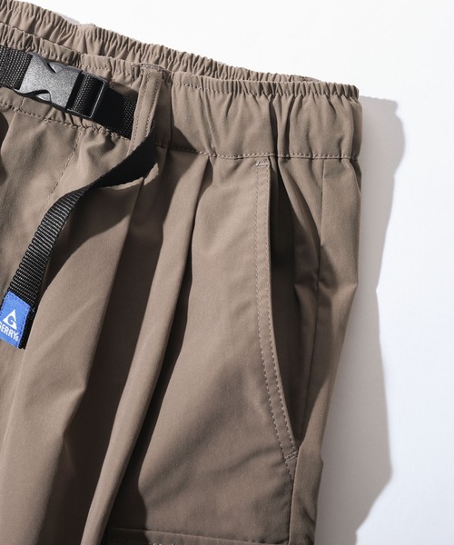 GERRY(ジェリー)の「【GERRY】ポリスノーパラシュートカーゴパンツ(カーゴパンツ・メンズ・ベージュ/カーキ/ブラック・MEDIUM/LARGE/X-LARGE)」の16枚目の写真