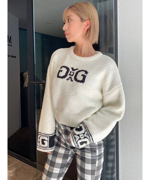 GYDA(ジェイダ)の「SYMMETRY GYDA モールヤーンニットトップス(ニット/セーター・レディース・オフホワイト/ブラック/ベージュ・FREE)」の18枚目の写真