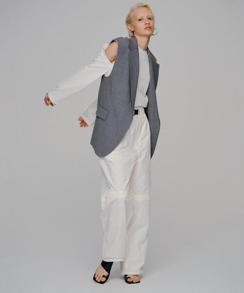 BEAUTY&YOUTH UNITED ARROWS(ビューティーアンドユースユナイテッドアローズ)の「コットンインレイ ホール ロングスリーブ カットソー(Tシャツ/カットソー・レディース・コバルトブルー/ホワイト/ダークグレー・FREE)」の4枚目の写真