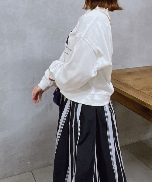 un dix cors（アンディコール）の「ロゴプリントコットンプルオーバー（Tシャツ/カットソー・レディース・ベージュ/ネイビー/オフホワイト・FREE）」の19枚目の写真