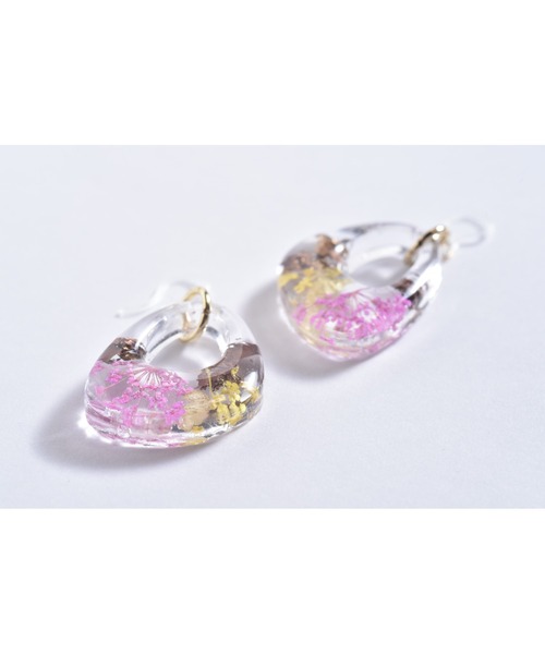 tone(トーン)の「【Astyle】ドライフラワークリアピアス(MA)(ピアス(両耳用)・レディース・クリア・FREE)」の3枚目の写真